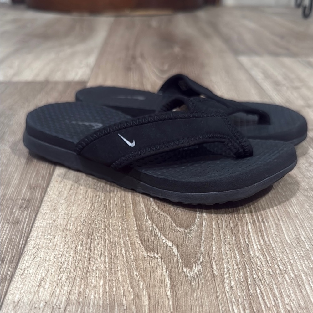 Nike Black Sandals